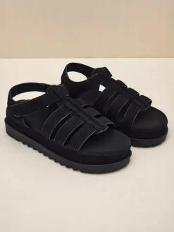 Online Sandały damskie Heraclea na platformie czarne z ekoskóry Sandały Płaskie